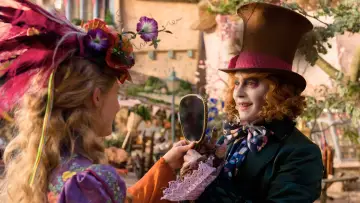 Zasłona do filmu "Alicja po drugiej stronie lustra" #279495