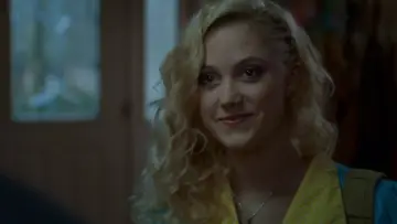 Zasłona do filmu "Gość" #851131