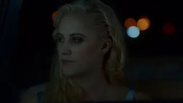 Zasłona do filmu "Gość" #851135