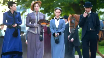 Zasłona do filmu "Lizzie Borden chwyta za siekierę" #1721362