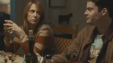 Zasłona do filmu "Między nami bliźniętami" #996852