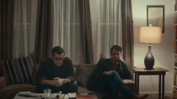 Zasłona do filmu "Między nami bliźniętami" #996896