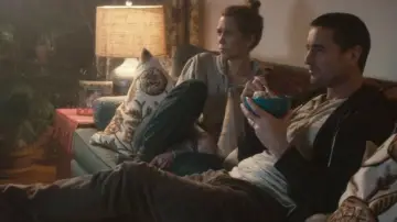 Zasłona do filmu "Między nami bliźniętami" #996912