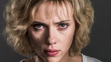 Zasłona do filmu "Lucy" #287893