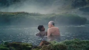 Zasłona do filmu "Zejście na ląd" #728339