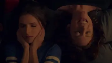 Zasłona do filmu "Pitch Perfect 2" #1159711