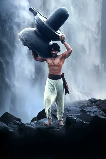 Plakat do filmu "Baahubali: początek" #481227