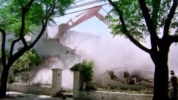 Zasłona do filmu "Aquí se construye (o Ya no existe el lugar donde nací)" #1157122