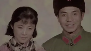 Zasłona do filmu "高山下的花环" #1093227