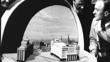 Zasłona do filmu "Новая Москва" #1838156