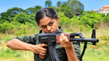 Zasłona do filmu "புறம்போக்கு என்கிற பொதுவுடமை" #1907328