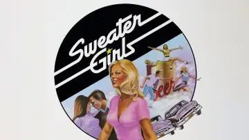 Zasłona do filmu "Sweater Girls" #744357