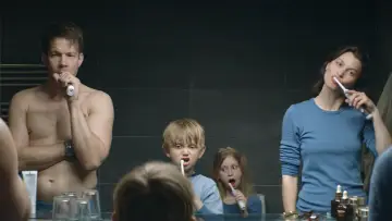 Zasłona do filmu "Turysta" #256673