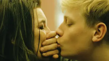 Zasłona do filmu "Mama" #175306