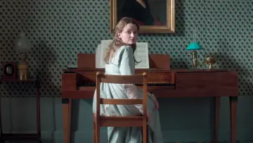Zasłona do filmu "Amour fou" #1132024
