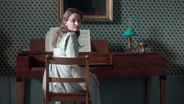 Zasłona do filmu "Amour fou" #498624
