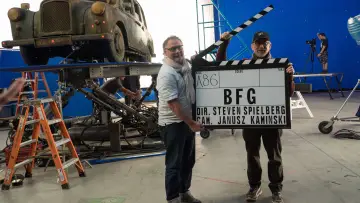 Zasłona do filmu "BFG: Bardzo Fajny Gigant" #444076