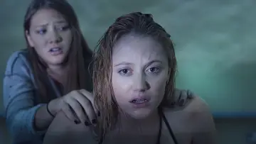 Zasłona do filmu "Coś za mną chodzi" #278698
