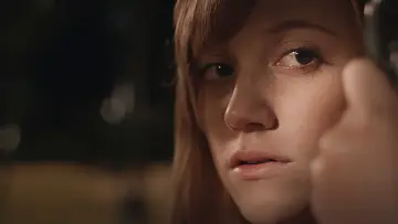 Zasłona do filmu "Coś za mną chodzi" #278705