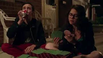 Zasłona do filmu "Coś za mną chodzi" #278708