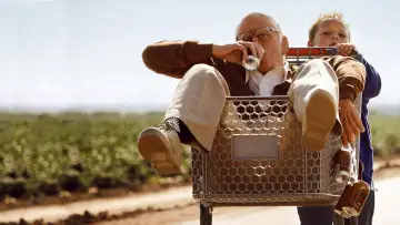 Zasłona do filmu "Jackass: Bezwstydny dziadek 0,5" #1324253