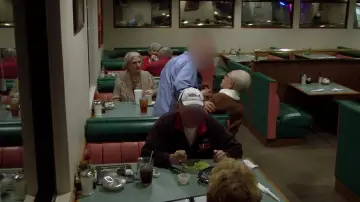 Zasłona do filmu "Jackass: Bezwstydny dziadek 0,5" #395788