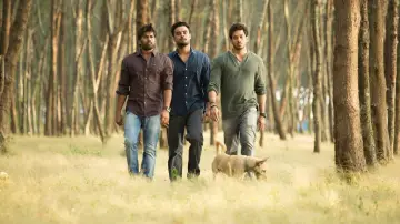 Zasłona do filmu "കൂതറ" #1150627