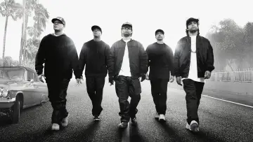 Zasłona do filmu "Prosto z Compton" #187000