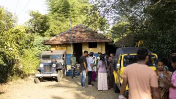 Zasłona do filmu "ഡിറ്റക്ടീവ് ഉജ്ജ്വലൻ" #856877