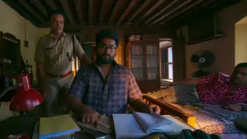 Zasłona do filmu "ഡിറ്റക്ടീവ് ഉജ്ജ്വലൻ" #856920