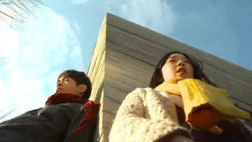 Zasłona do filmu "녹색의자 2013: 러브 컨셉츄얼리" #420022