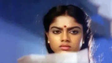Zasłona do filmu "മുഖം" #739734