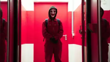 Zasłona do filmu "Who Am I. Możesz być kim chcesz" #205571