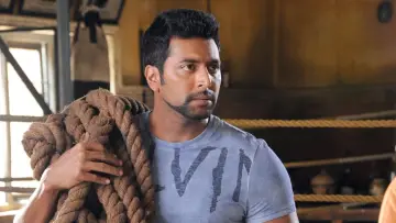 Zasłona do filmu "பூலோகம்" #725454