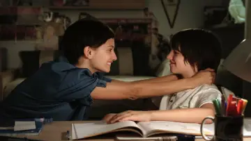 Zasłona do filmu "Mama" #495638