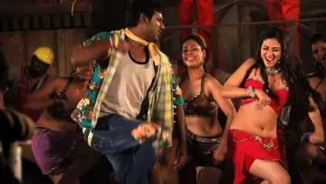 Zasłona do filmu "மத கஜ ராஜா" #1782836
