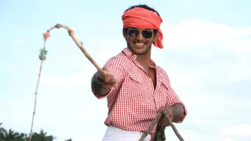 Zasłona do filmu "மத கஜ ராஜா" #1782848