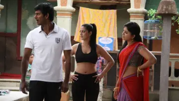 Zasłona do filmu "மத கஜ ராஜா" #1782851