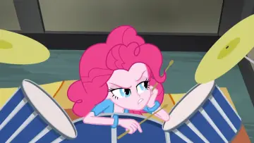 Zasłona do filmu "My Little Pony: Equestria Girls – Rainbow Rocks" #1185950