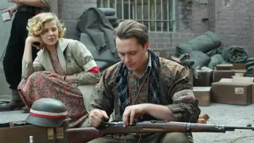 Zasłona do filmu "Miasto 44" #356013