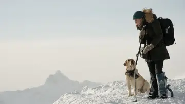 Zasłona do filmu "Pomiędzy Nami Góry" #273603