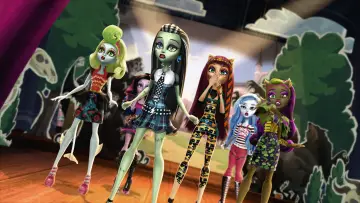 Zasłona do filmu "Monster High: Upiorne połączenie" #338290