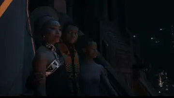 Zasłona do filmu "Avengers: Koniec gry" #557901