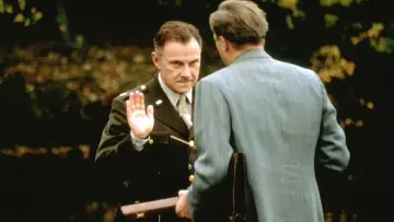Zasłona do filmu "Za i przeciw" #1211287