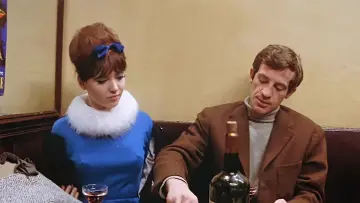 Zasłona do filmu "Kobieta jest kobietą" #220633