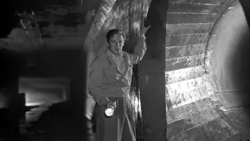 Zasłona do filmu "He Walked by Night" #1918388