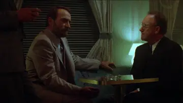Zasłona do filmu "Niewygodny świadek" #1024279