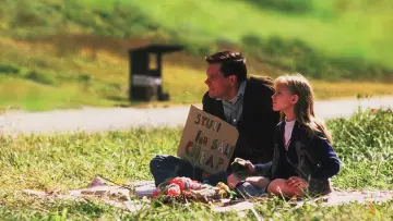 Zasłona do filmu "Na przekór całemu światu" #1587420