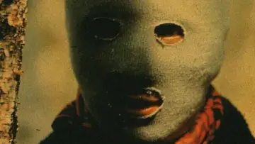 Zasłona do filmu "Torso" #1093594
