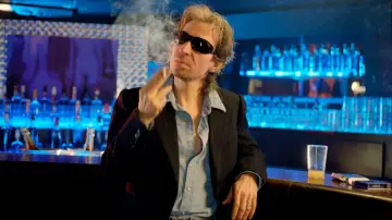 Zasłona do filmu "Gainsbourg (vie héroïque)" #252436